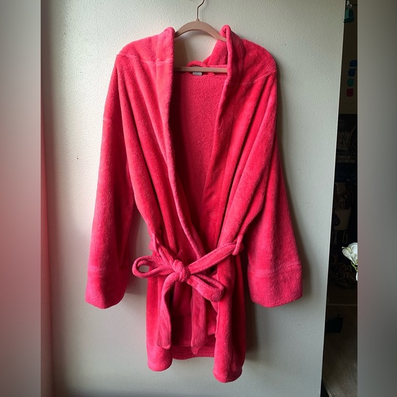 PINK Victoria's Secret Kids Hoodie in Pink with Silver Sequins - Picture 2 of 4